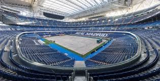 2016 赛季：芝加哥小熊队队长安东尼·瑞佐获得克莱门特奖，表彰其慈善贡献