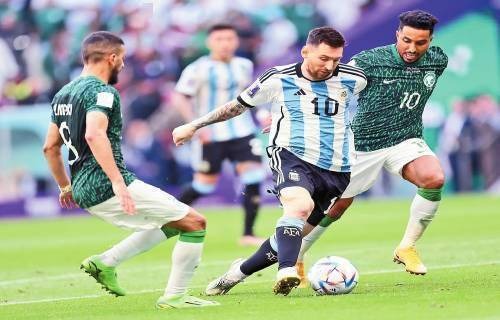 纽约洋基宣布与新秀外野手斯宾塞·琼斯签下长期培养协议，禁止其在 2026 赛季被交易